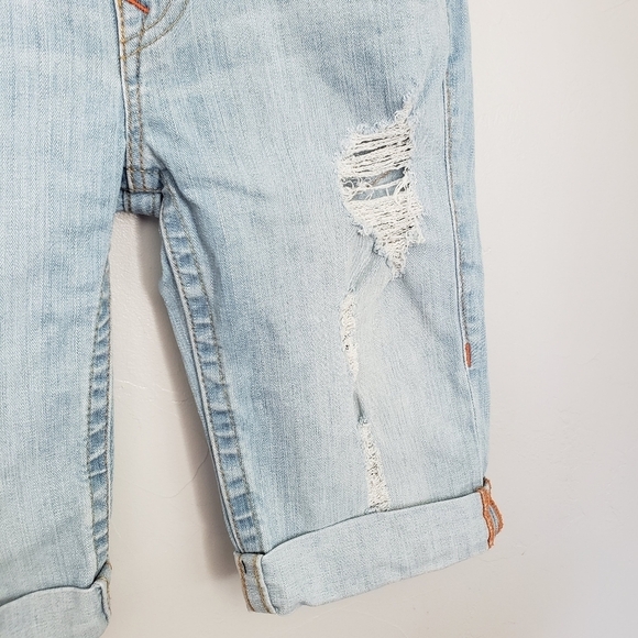 True Religion Women's 28 Light Wash Denim Knee Length Short Bermuda Shorts Jean - Picture 8 of 8